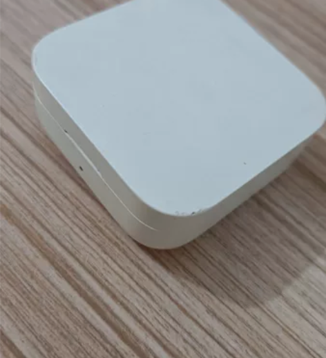 小米air2se真无线蓝牙耳机，出售耳机仓...