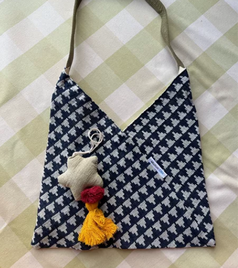 清迈三角包 小号 3.13玥全球购直播间购...