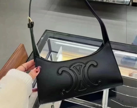 凯旋门包包女2023春夏新款真皮单肩斜挎手...