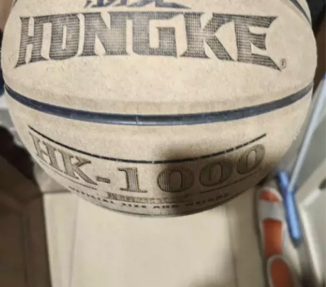 训练场倒闭大量出球 感兴趣的话点“我想要”...