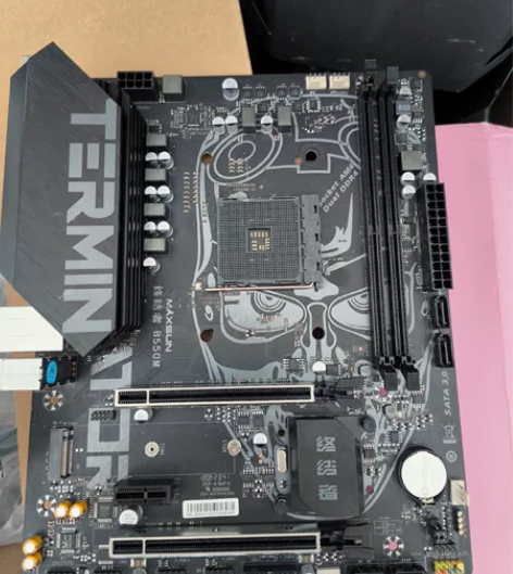 铭瑄B550M终结者，有扣具挡板，340r...