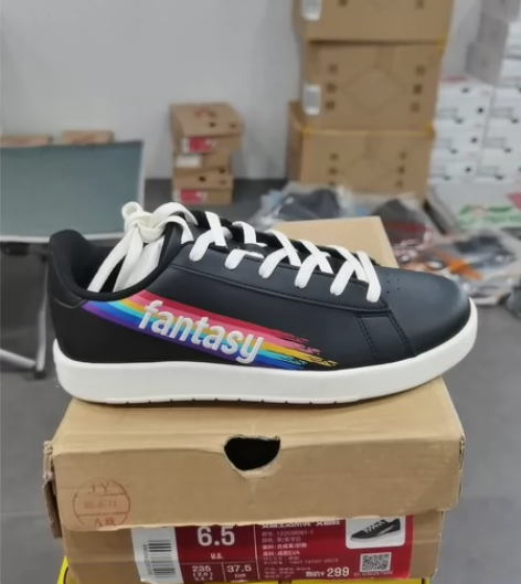 安踏女鞋四季革面板鞋36/37.5码，新疆...