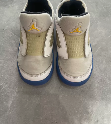 出二手穿小了，闲置耐克乔丹跑鞋，28码，内...