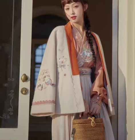 七月夕 晚山亭 洗一，穿一，全套L码已经下...