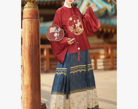 原创汉服女麋鹿明制长裙妆花一片式马面裙圆领...