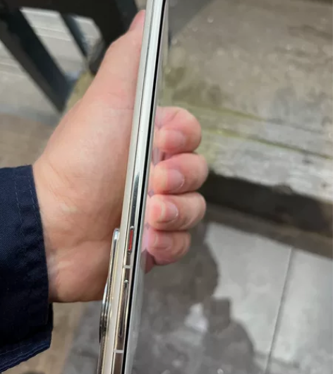 华为p60p。  256的，保修到6月16...