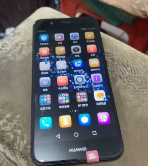 华为 nova 2 内存4+64g 国行手...