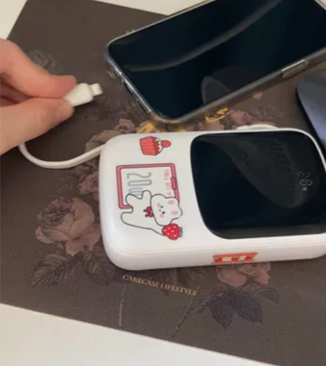 倍思20w苹果快充一万毫安自带线充电宝，朋...