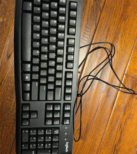 出全新罗技k120静音键盘，usb即插即用...