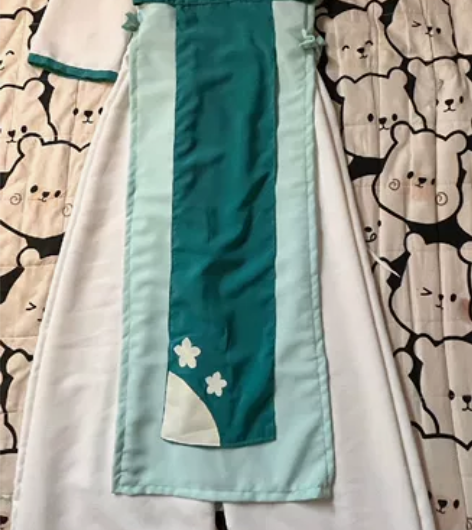 接蓝溪镇李清凝cos服、假毛定制 有兴趣戳...