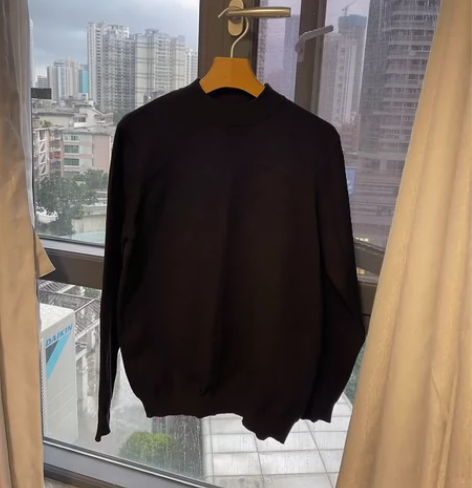 全新Nome针织套头衫 金光华门店三百多买...