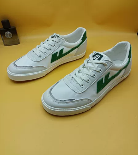 回力2024春秋季冰丝面料轻薄透气低帮板鞋...