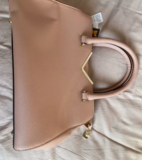 稻草人女包，别人送的，颜色不合适，全新未用...