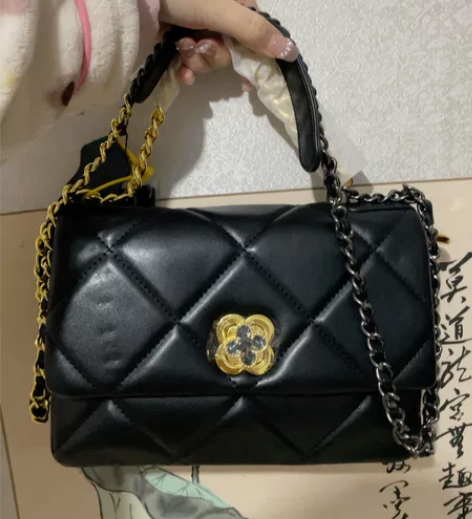 纽芝兰代工厂全新进口小羊皮黑色菱格包尾单，...