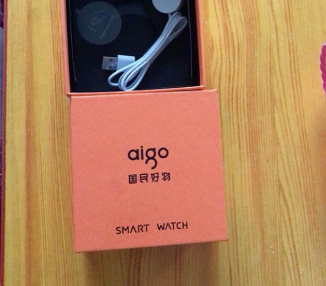 爱国者智能手表GT8银色，全新，非偏远地区...