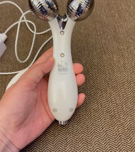 个人闲置，雅萌大白棒面部微电流美容仪眼部小...