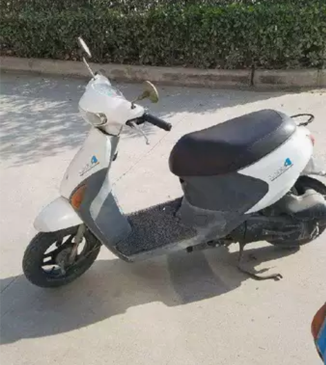 铃木摩托纯进口铃木电喷四冲程踏板摩托车 铃...