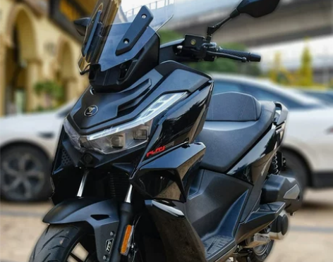 适用于无极SR250GT改装挡风玻璃加高风...