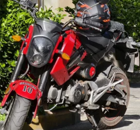 摩瑞M3/2WKM/蓝E沪牌，必须过户 感...