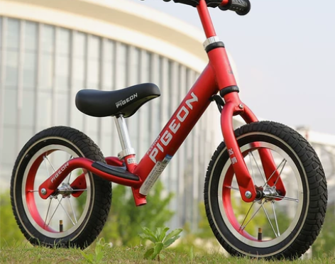 观山湖区，飞鸽儿童平衡车12寸滑步车2-5...