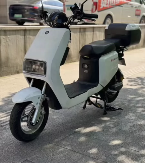 爱玛电车 新国标纯白爱玛N155点车， 新...