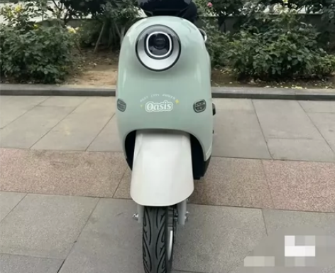 转！二手电动车紧急转手，雅迪爱玛绿源小刀小...