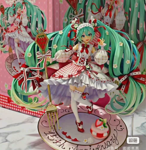 特价处理19.8元两个初音未来手办模型二次...