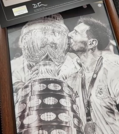 国内现货!icons梅西签名美洲杯夺冠海报...