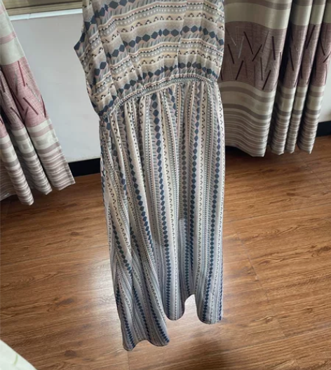 沙滩风长裙,身材友好,有松紧腰设计,买来就...