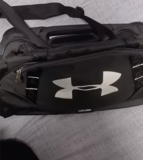 安德玛 UA男女运动健身鞋仓大容量单肩背包...