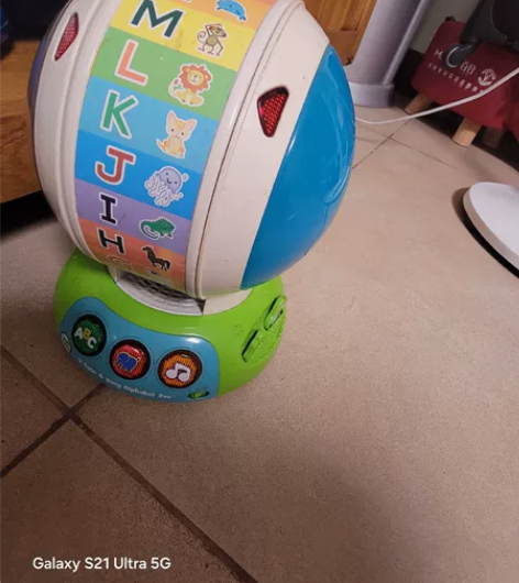 伟易达双语学习旋转球宝宝英语字母动物拼读训...