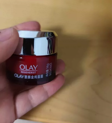 Olay 玉兰油 塑颜金纯面霜 一瓶30，...