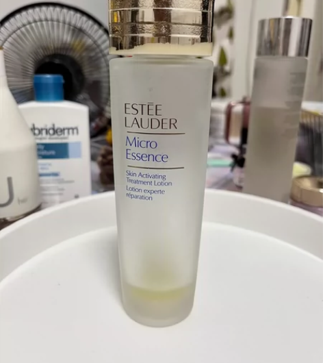 雅诗兰黛微精华水 余量就一点点点