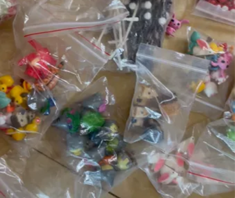 养多肉的卡通装饰全新，打包一起出 感兴趣的...