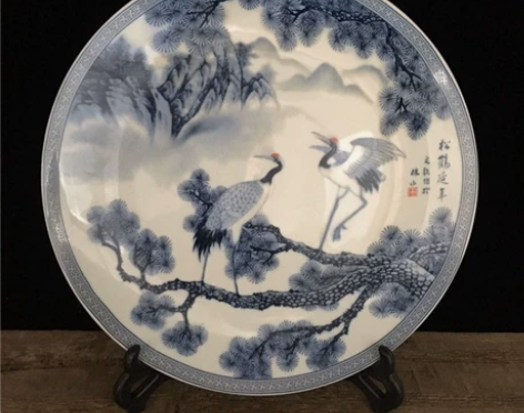 送底座！青花松鹤延年陶瓷盘摆件收藏 全新的...
