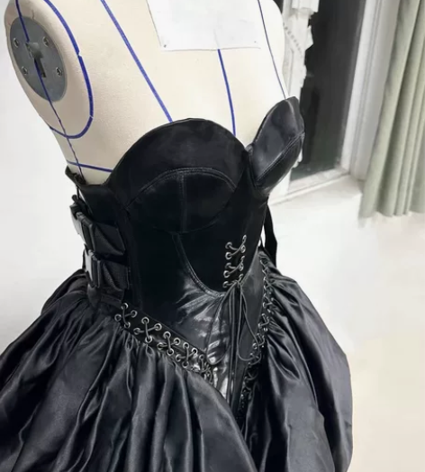 服装设计 期末作业 立裁 立裁作业 礼服成...