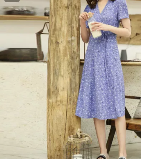 紫色法式碎花连衣裙女2024夏季新款复古度...