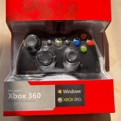 店铺不干了，Xbox游戏手柄特价处理一批P...