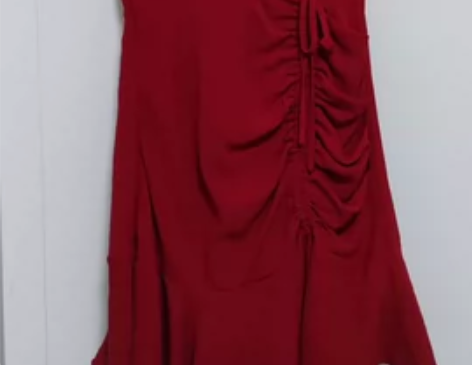 红色裙子女气质高级感夏季新款抽绳V领鱼尾裙...