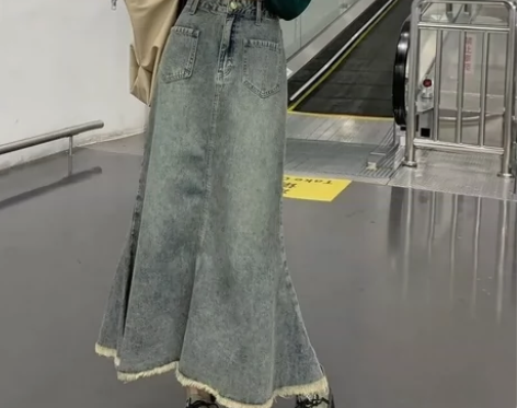 鱼尾裙，适合110斤到120斤的女生，包邮...