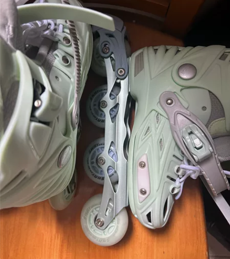 斯威溜冰鞋轮滑鞋37-41码可调 儿童女孩...