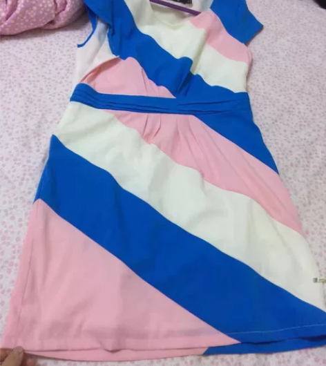 郁香菲牌子 渐变撞色 短袖 连衣裙 中裙 ...