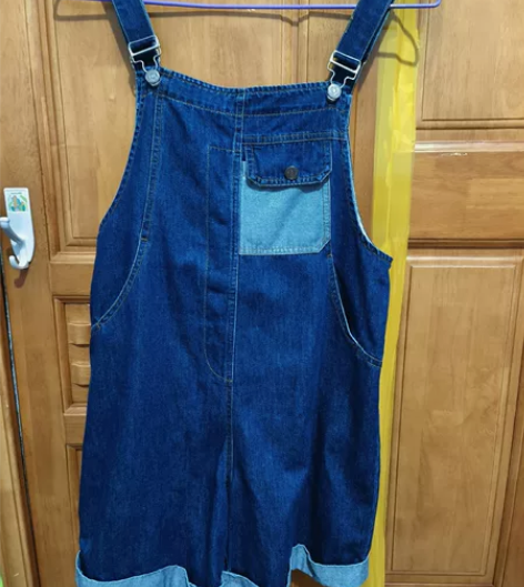 牛仔背带短裤，阔腿裤，特别显瘦，身高145...