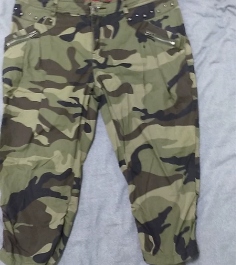 欧货七分迷彩牛仔裤，女，165/78码，欧...