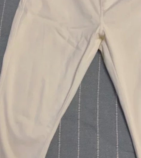 九五新,洗过一次。优衣库,女裤七分裤,弹力...