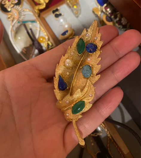 60年代绿琉璃维多利亚鎏金古董胸针 品相非...