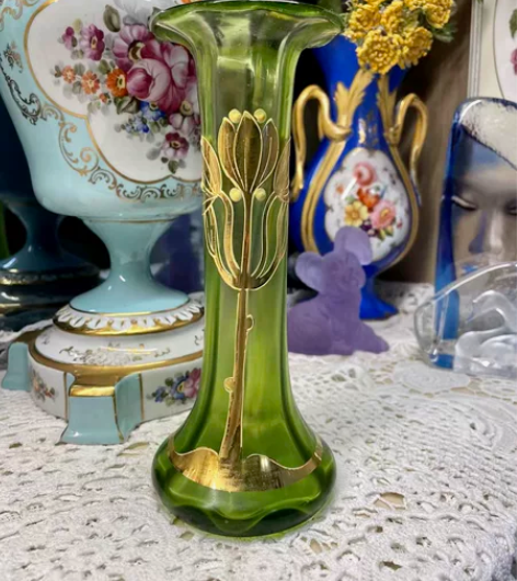 法国鎏金珐琅手绘磨砂玻璃艺术瓶 通体绿色磨...