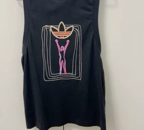 阿迪达斯运动背心，识货购入，S码，165-...
