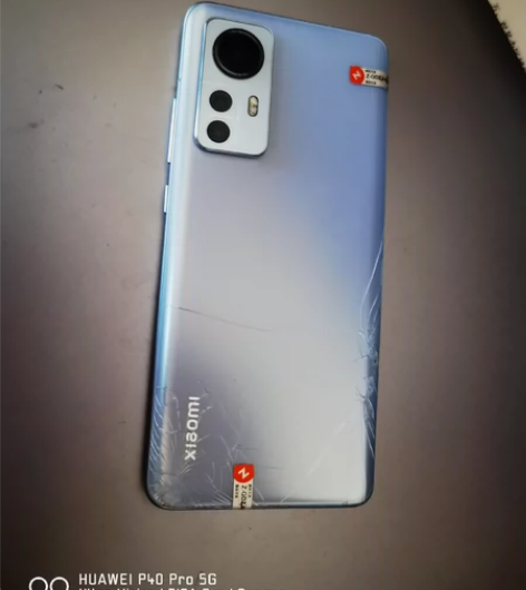 小米12x蓝色8+256（成色看图），后盖...