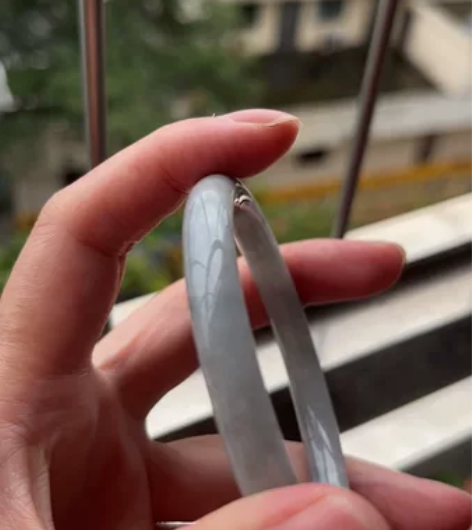 翡翠手镯 默认有纹裂不扣手，飘点乌鸡 正圈...